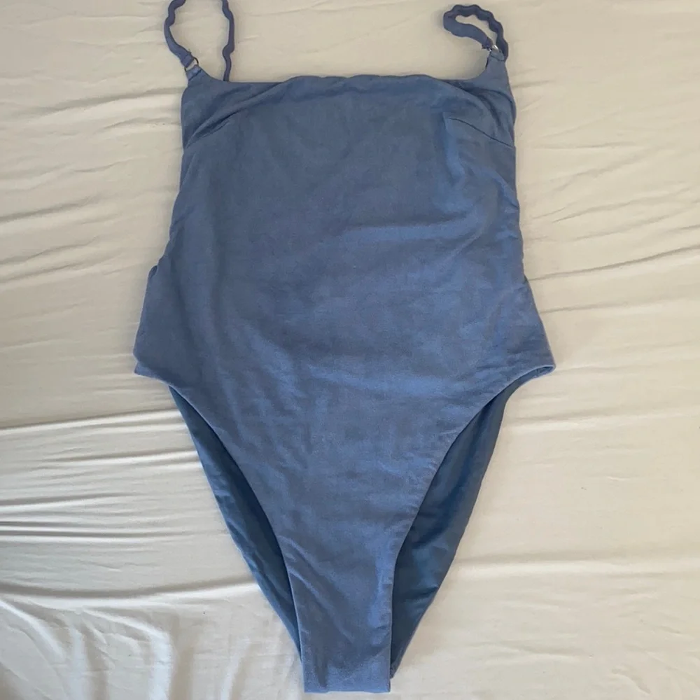 Blue Life Blue One Piece - Picture 3 of 7